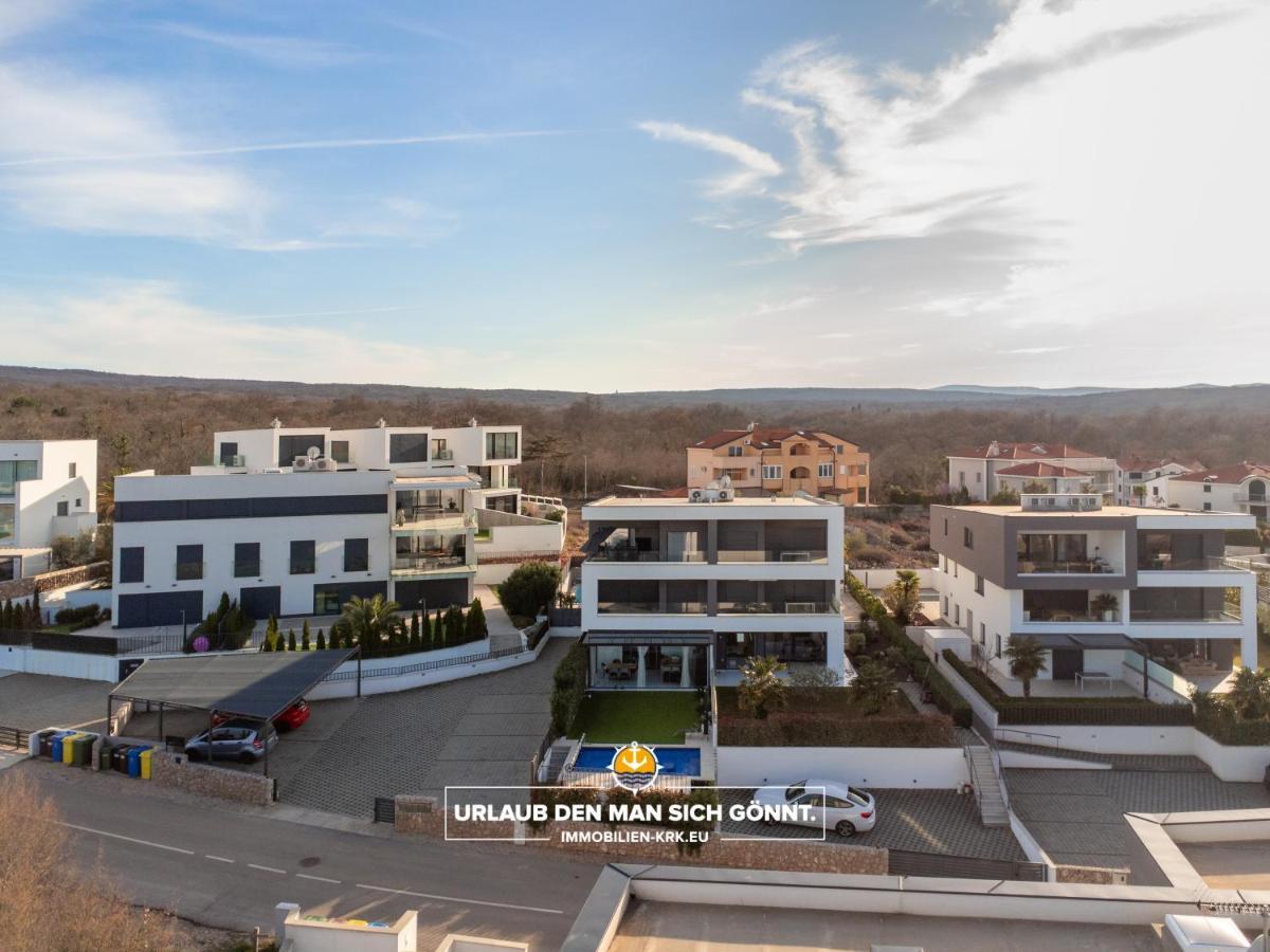 Apartamento Penthouse Panorama Deluxe In Malinska Exterior foto