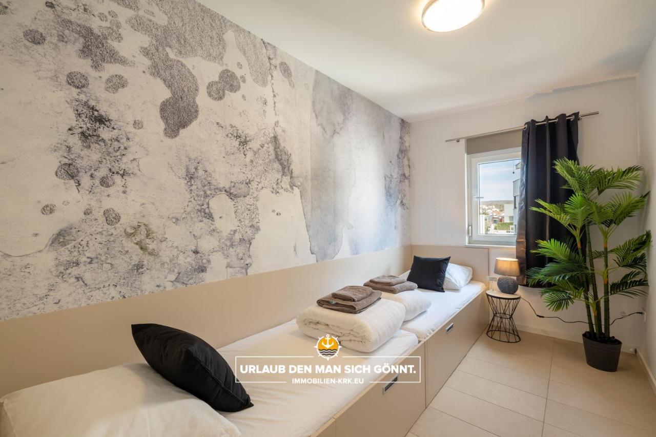 Apartamento Penthouse Panorama Deluxe In Malinska Exterior foto
